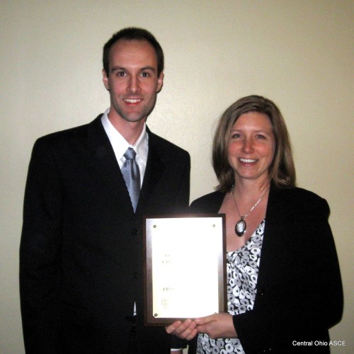 Amanda Engle receiving the Central Ohio Outstanding Civil Engineer award from president Adam Rich
